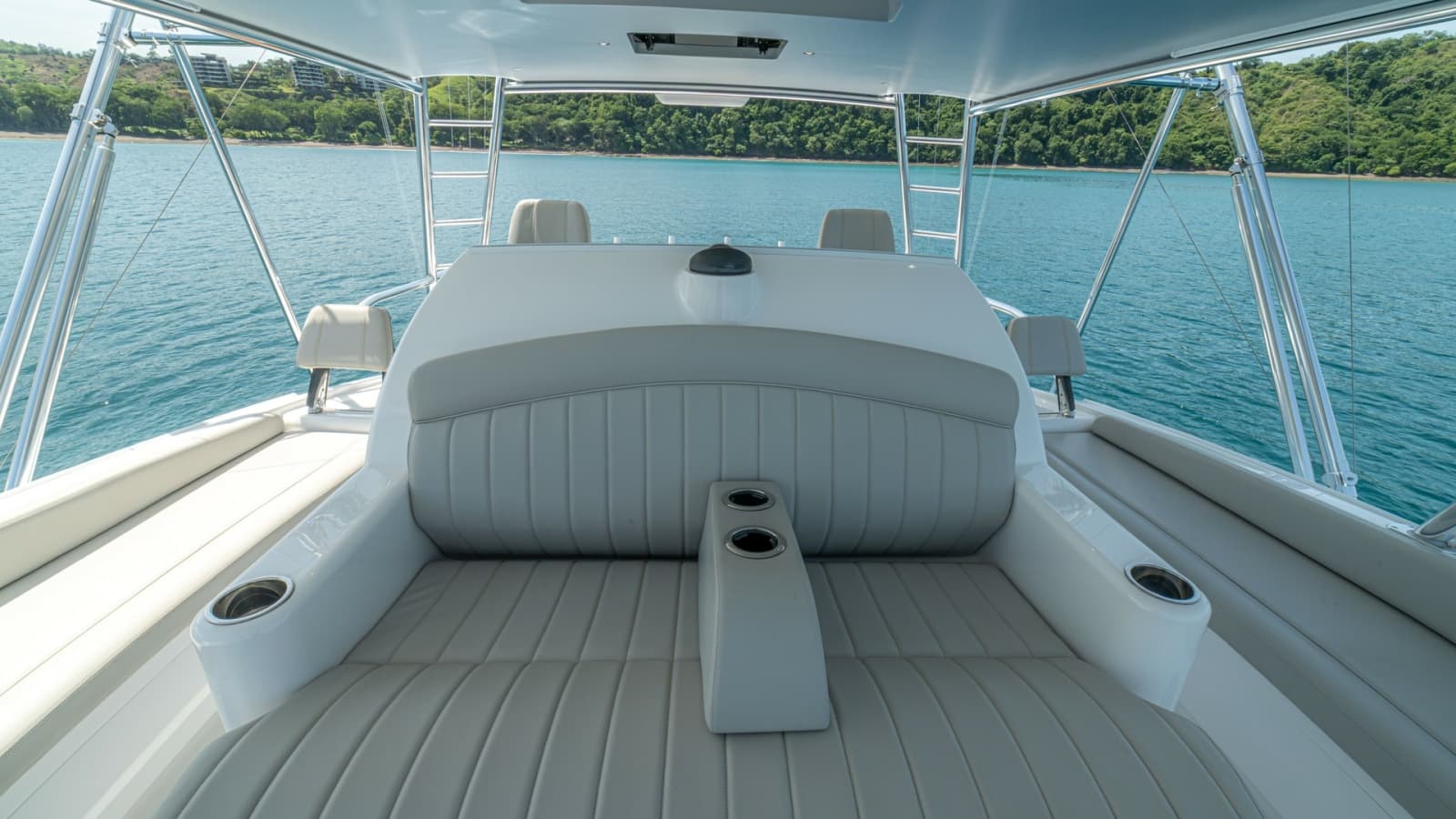 Flybridge Seating Area
