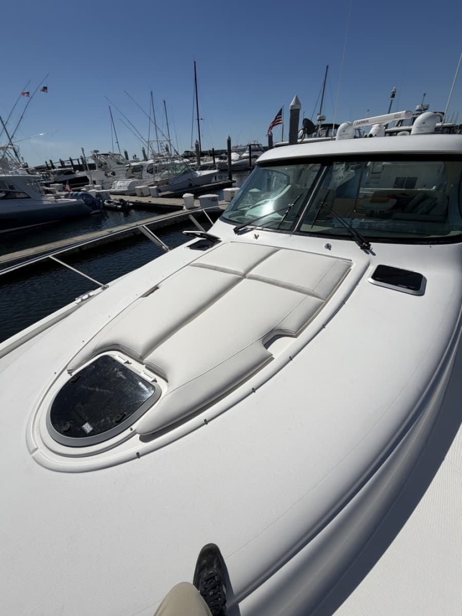 2013 Tiara Yachts 4500 Sovran
