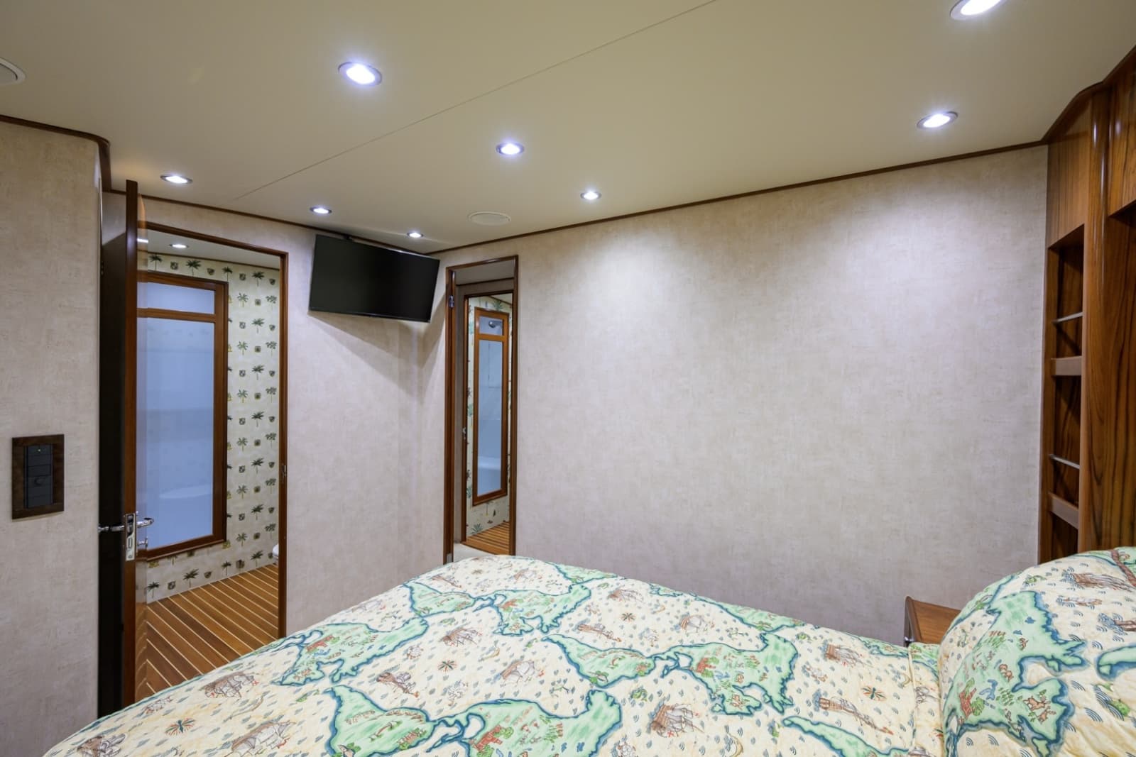 Rybovich 60 SIBONEY - Master Stateroom