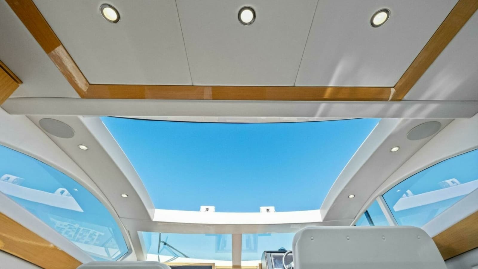 2018 Outboard Express Catamaran 47