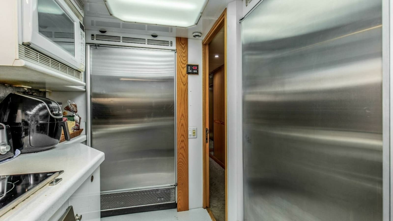 1989 116' Feadship "Boss"-Galley "