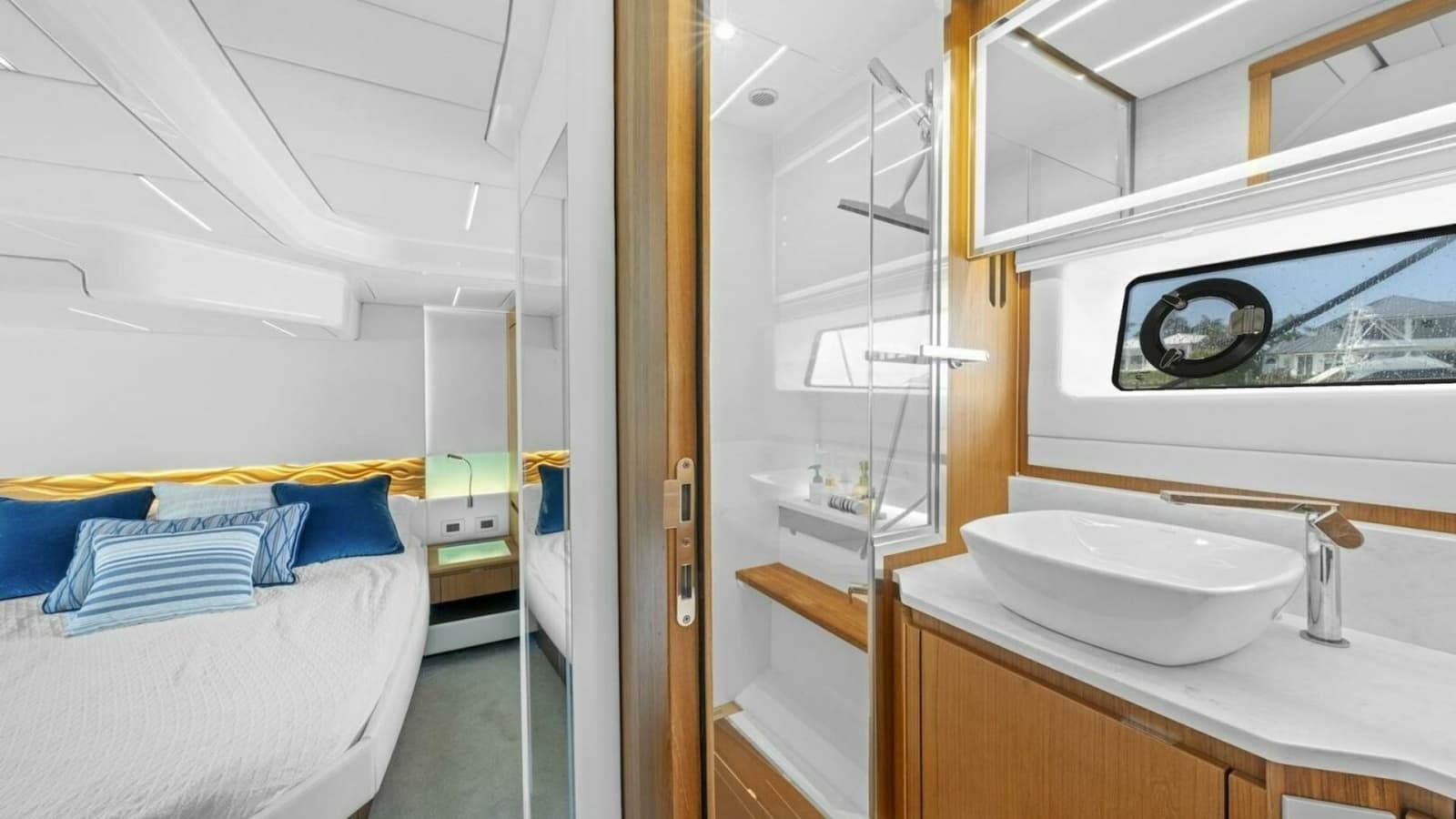 2023 Tiara Yachts EX 60