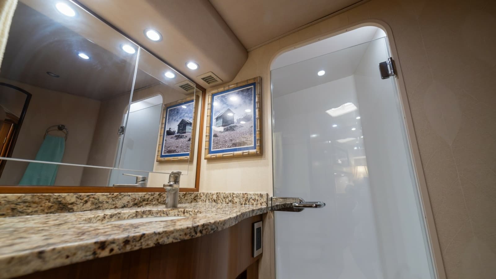60 Viking Convertible 2012 "Contango"