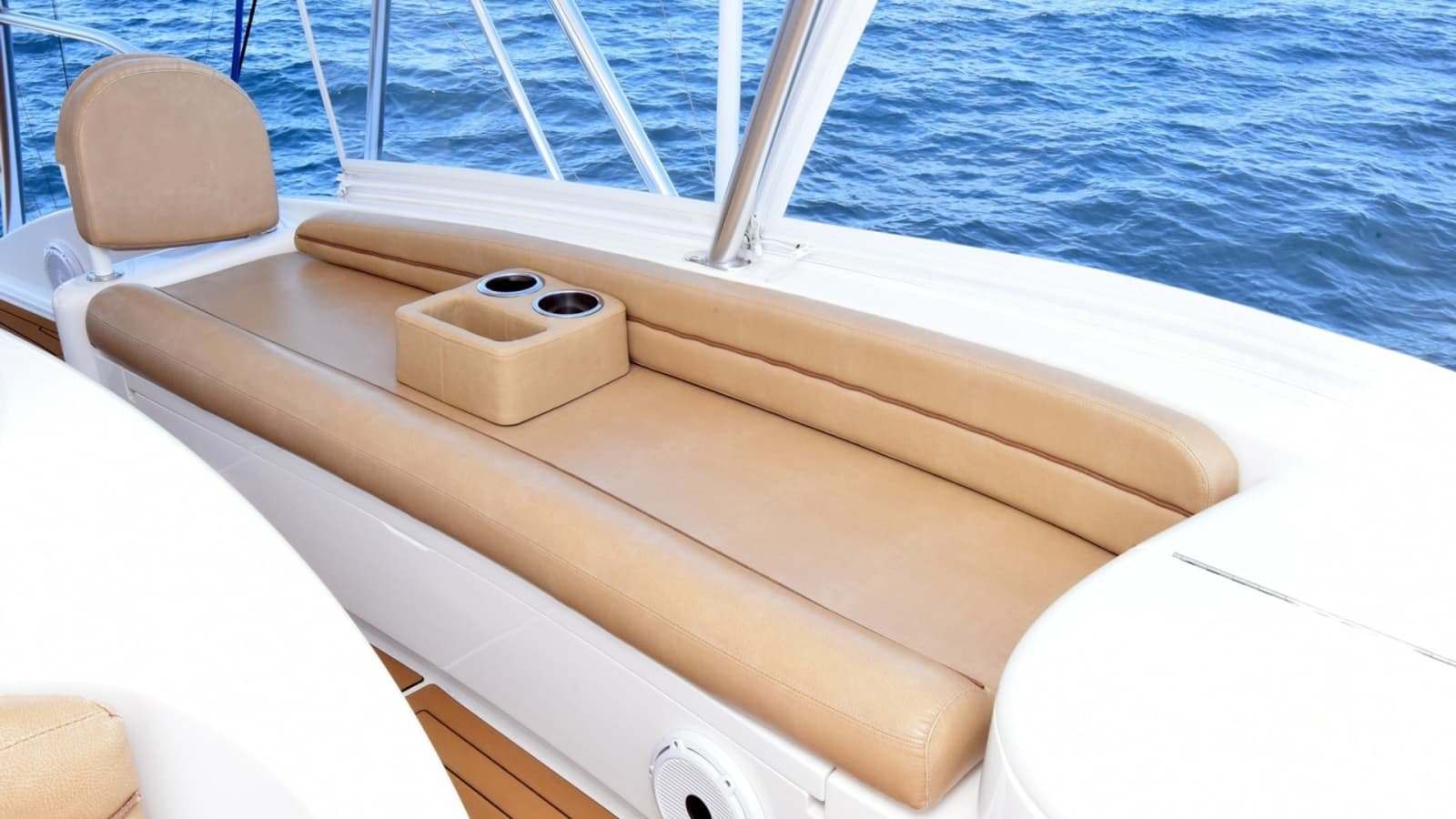 2016 Viking 55 Convertible TAG Team