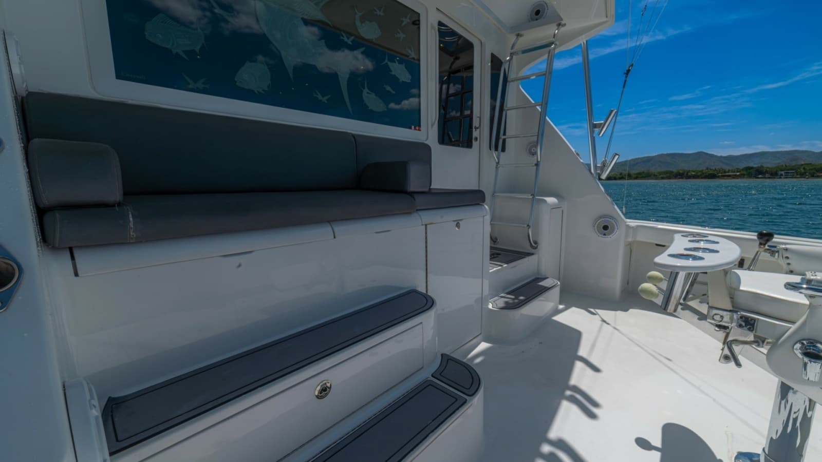 Spacious Aft Cockpit with Seating