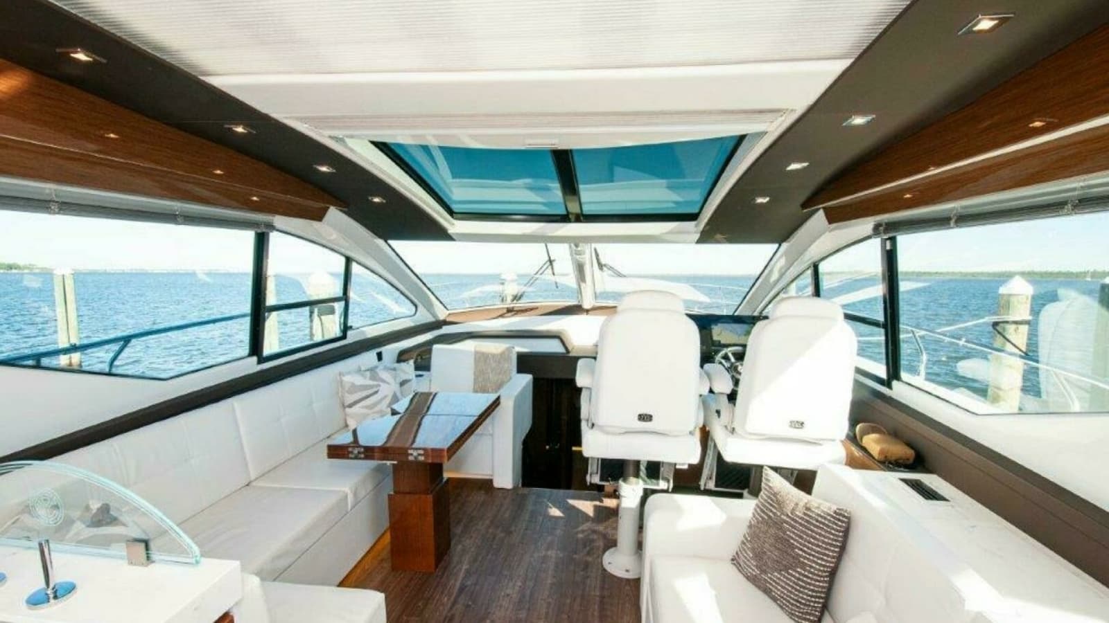 2020 Cruisers Yachts- HARPER BELL- Salon