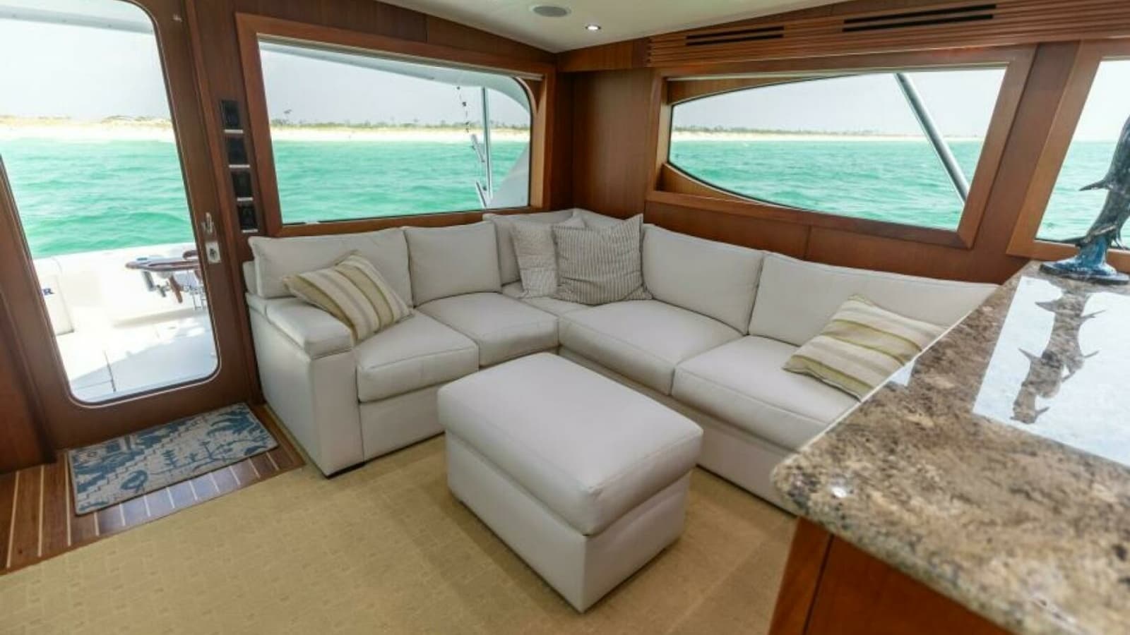 2008 Hatteras 60 Convertible Galley 4