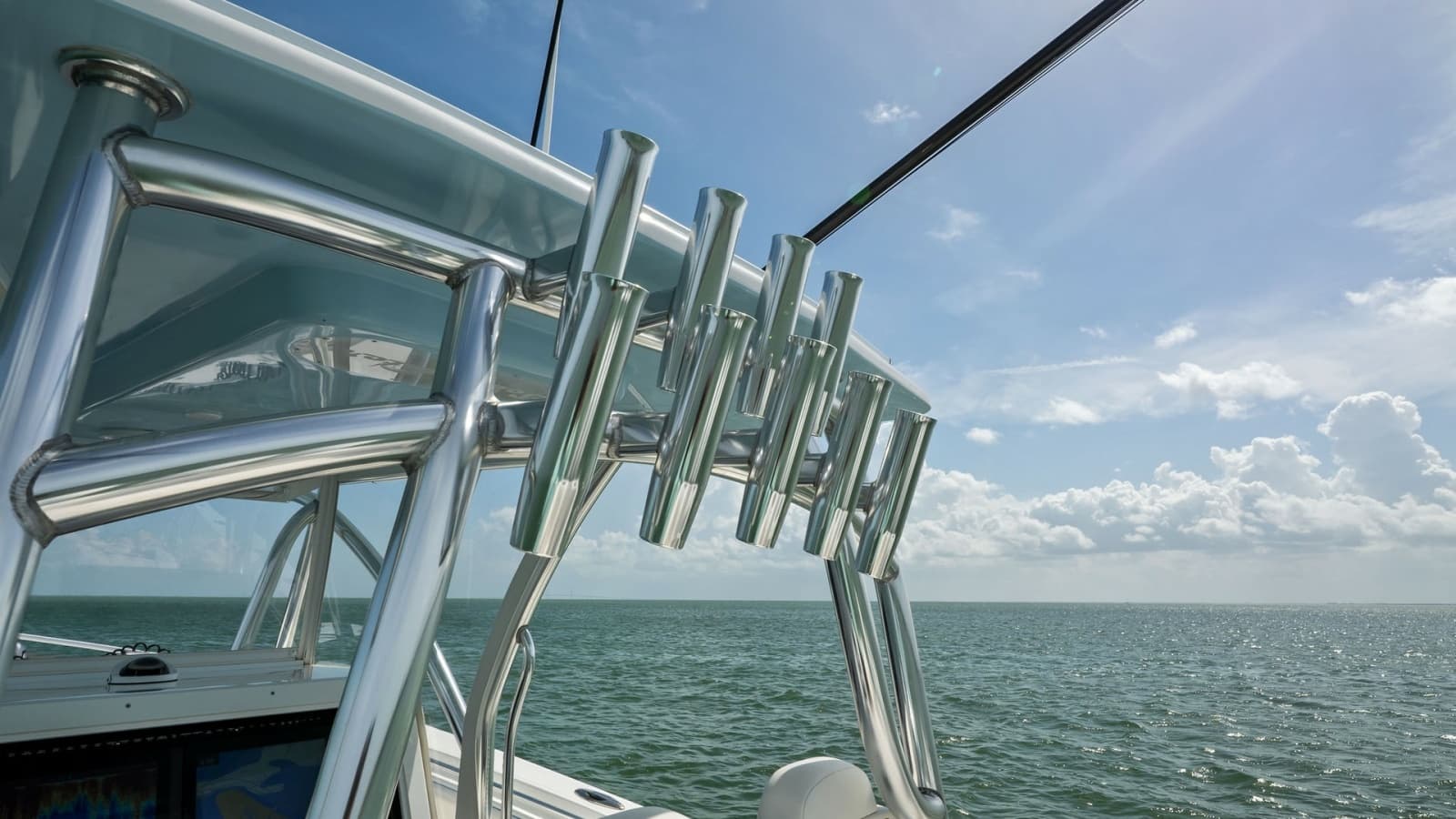 Hardtop with Rod Holders and Sea View