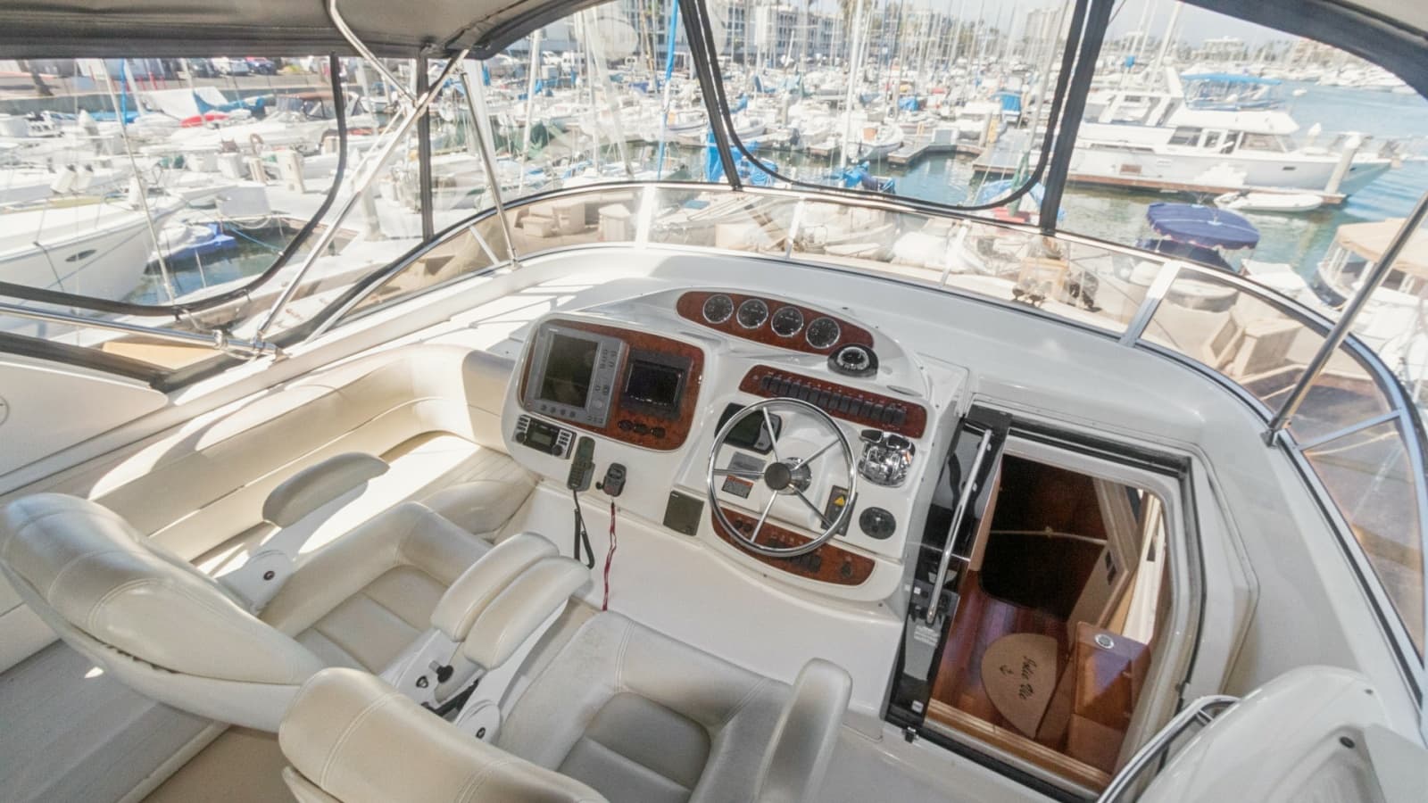 Flybridge Helm Station with Seating
