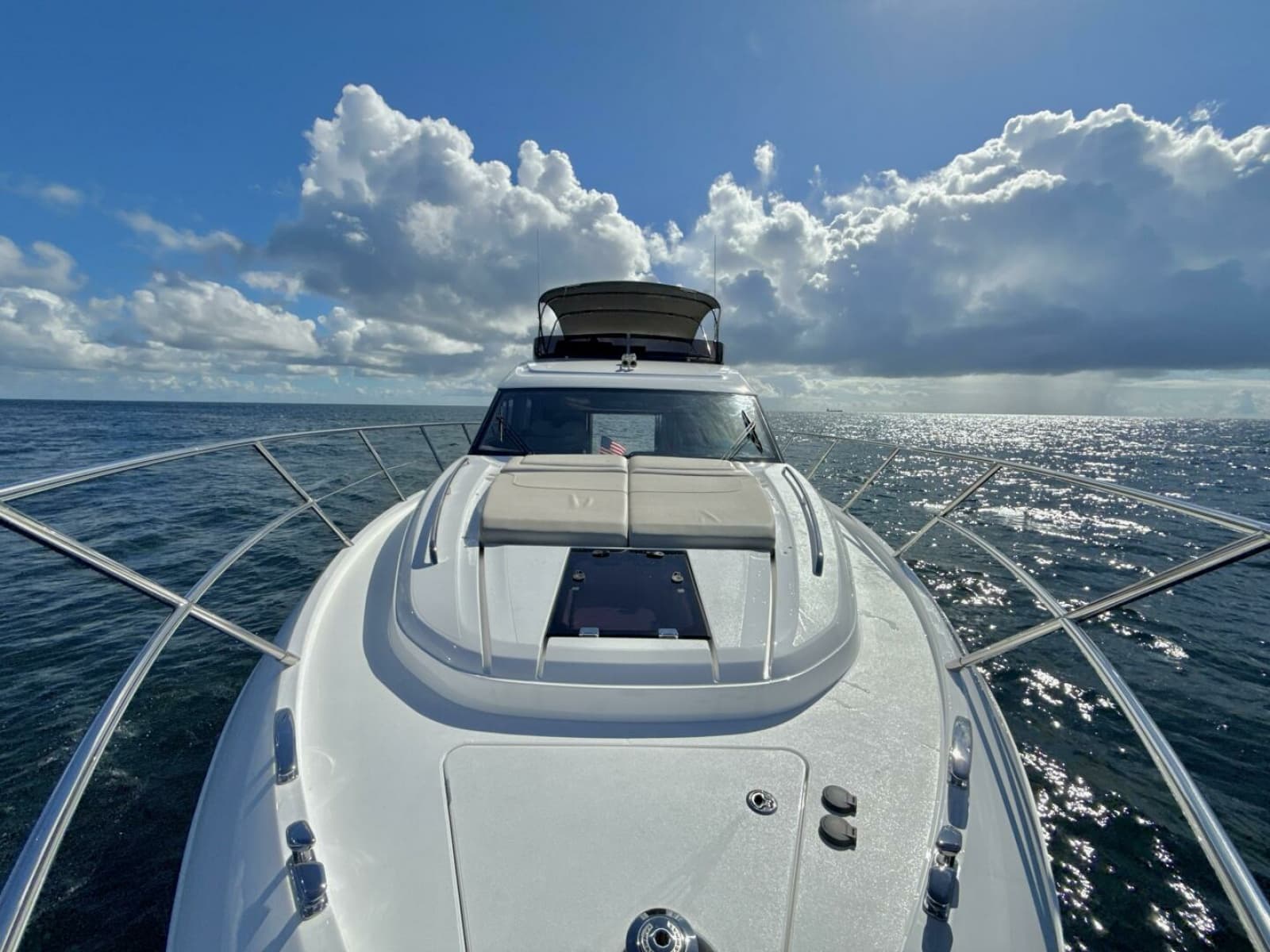 Princess 50 - Bow