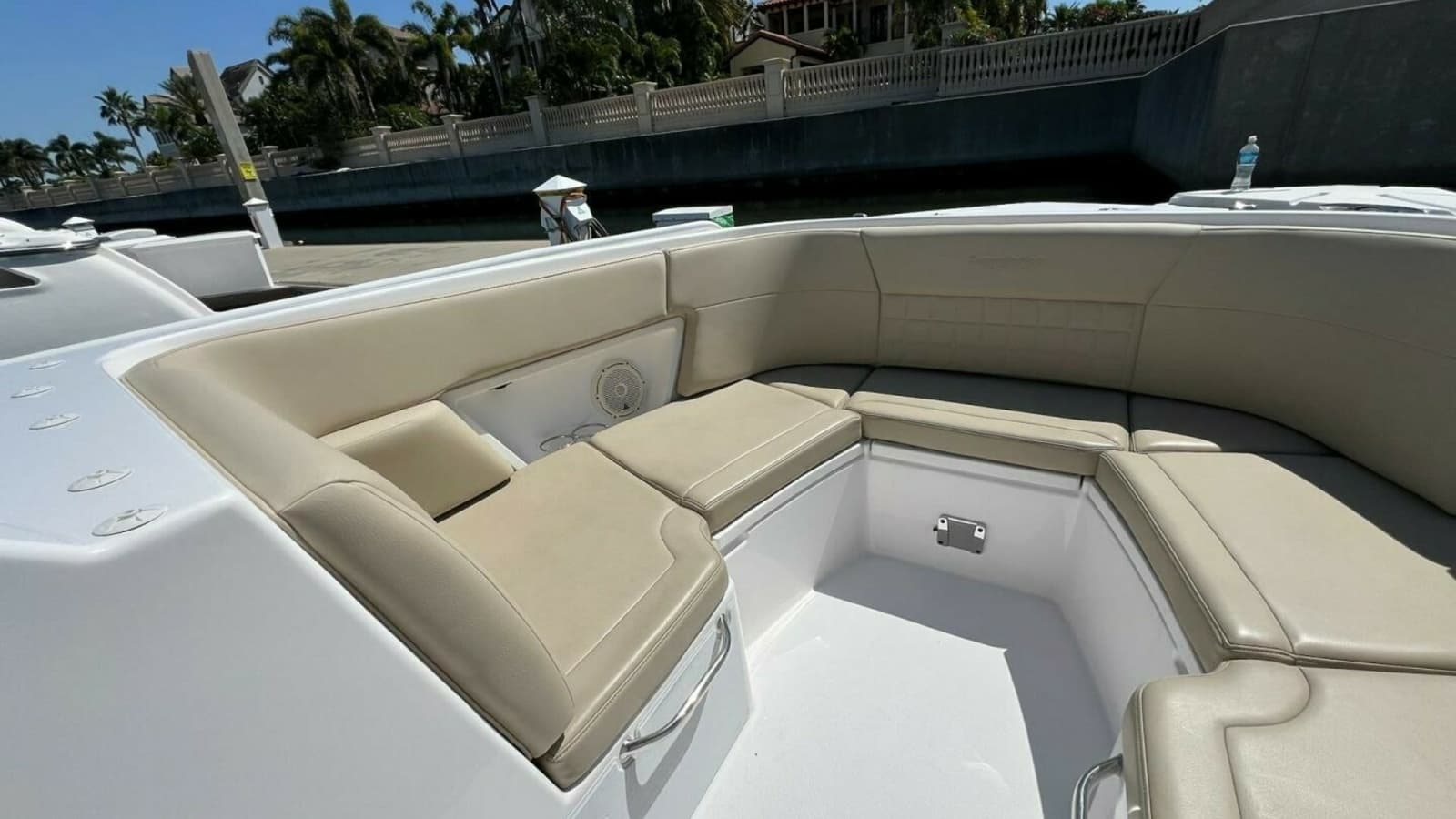 2019 Everglades 340 Dual Console- Bow