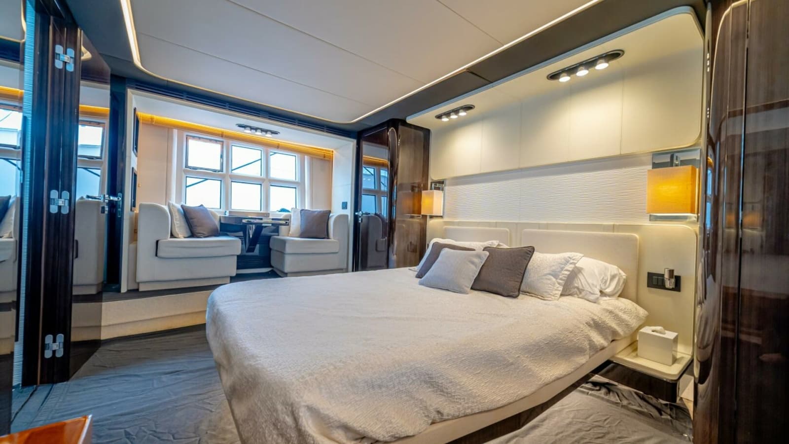 2017 Azimut 77 "Carpe Diem"