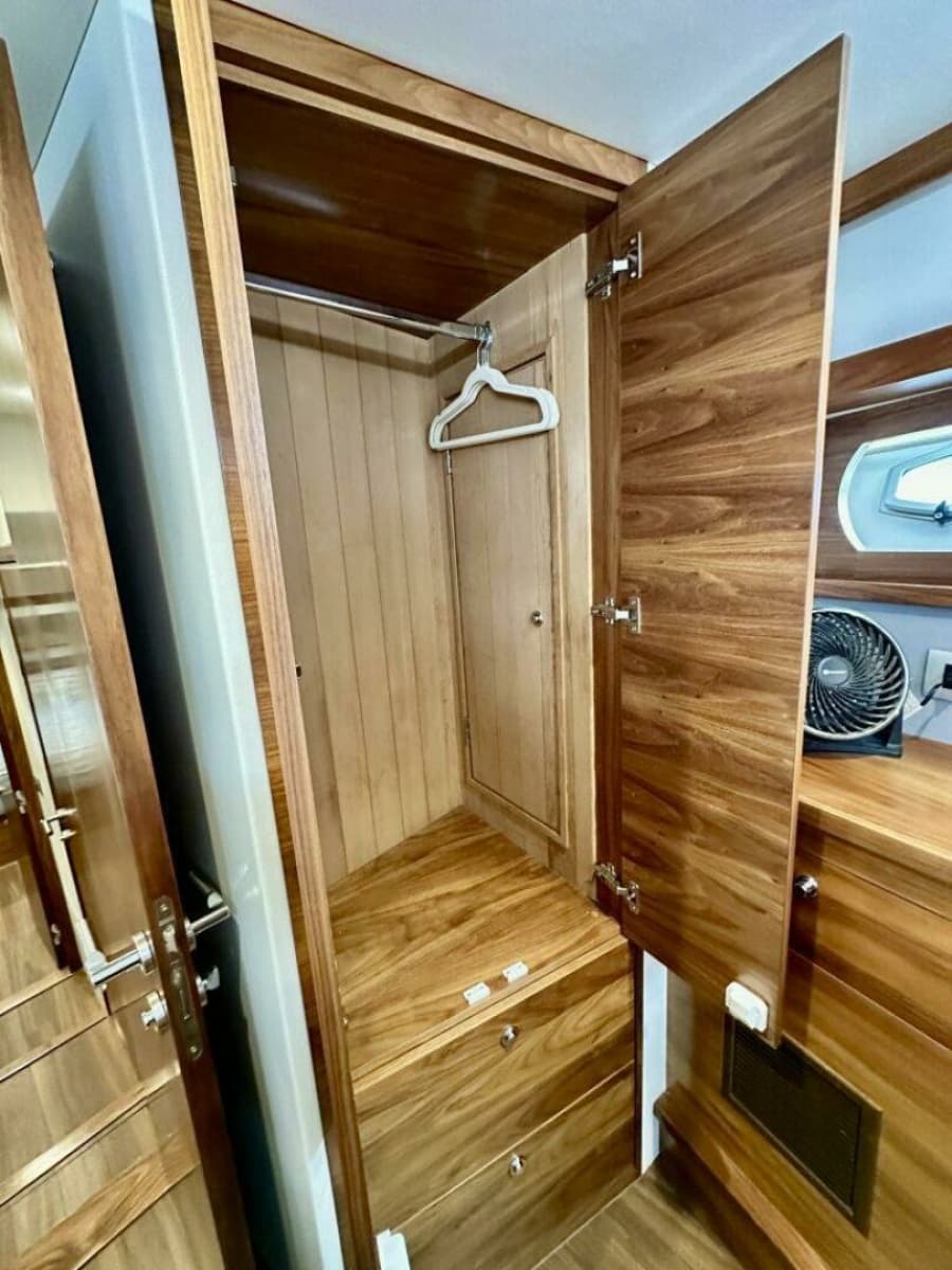 Outer Reef 62 SOUTH  PAWS - VIP Stateroom