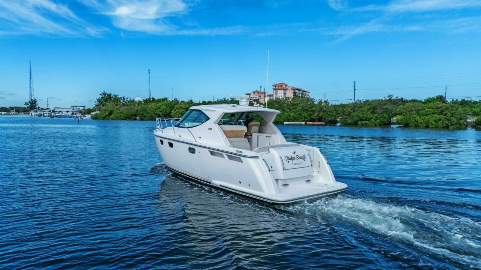 2008 Tiara Yachts 3500 Sovran "Fridge Benefit"