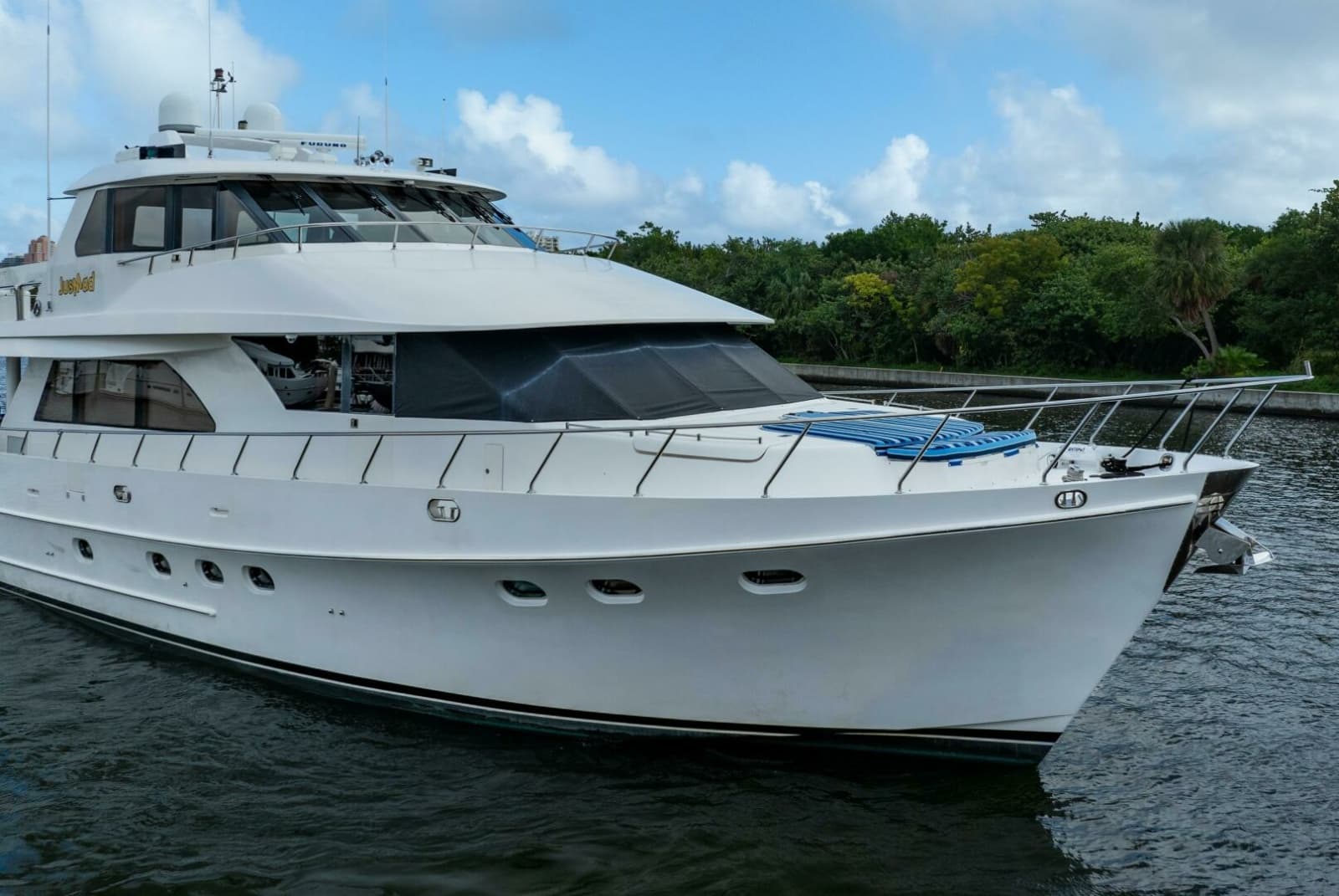 2005 Ocean Alexander 80 motoryacht