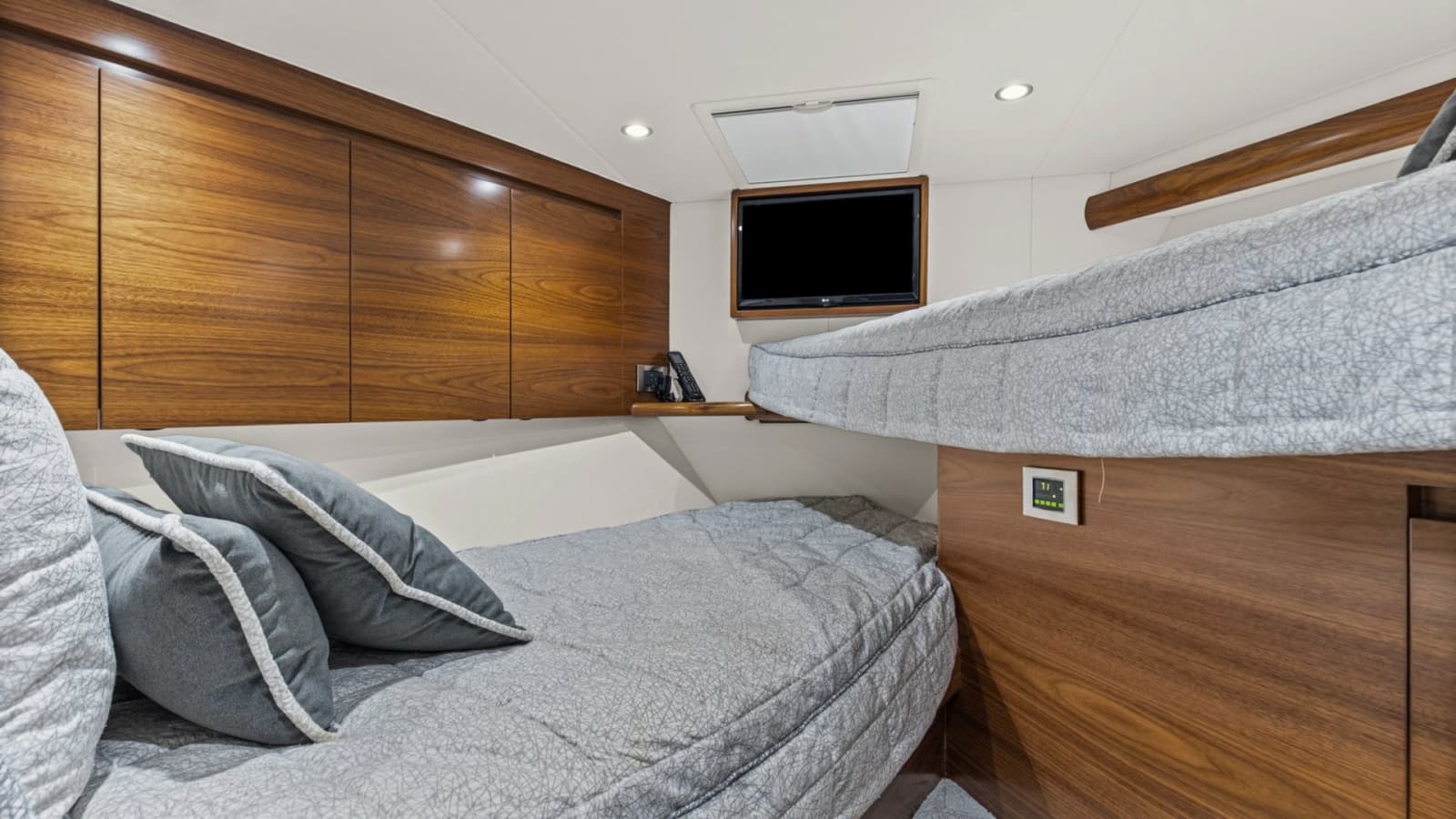 Guest Stateroom with Twin Bunks