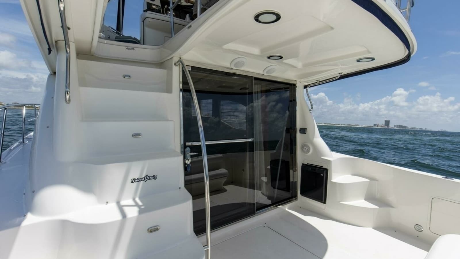 2007 52 Sea Ray Sedan Bridge Reel Destiny Cockpit