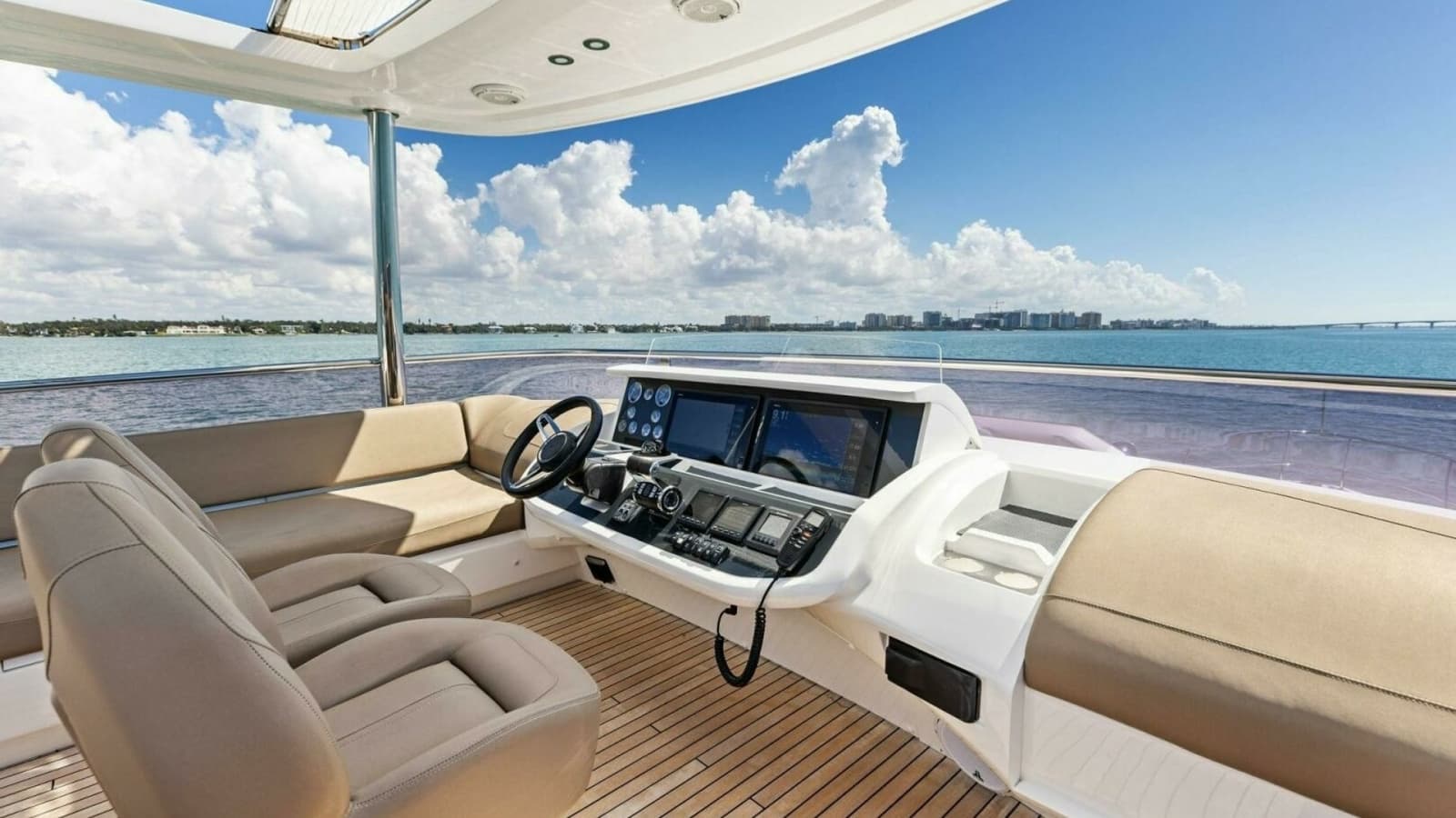 2018 Princess Y75 Motor Yacht