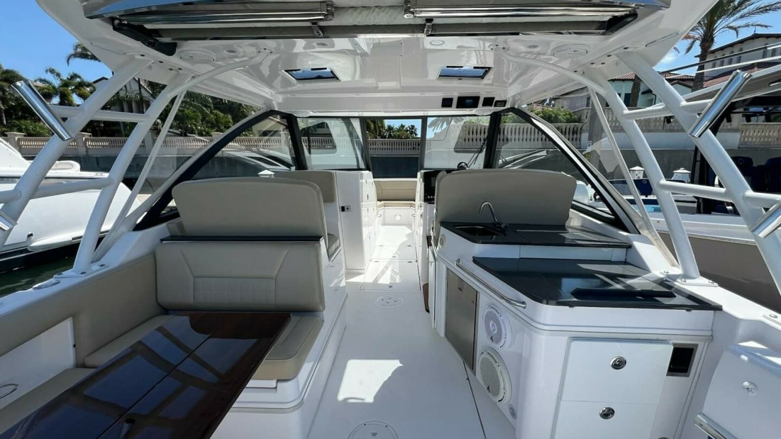 2019 Everglades 340 Dual Console- Cockpit