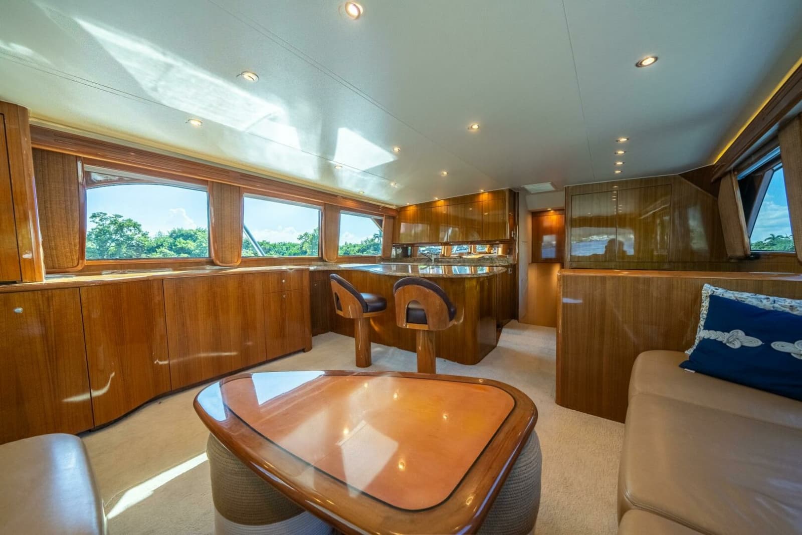2006 Viking 68 Convertible