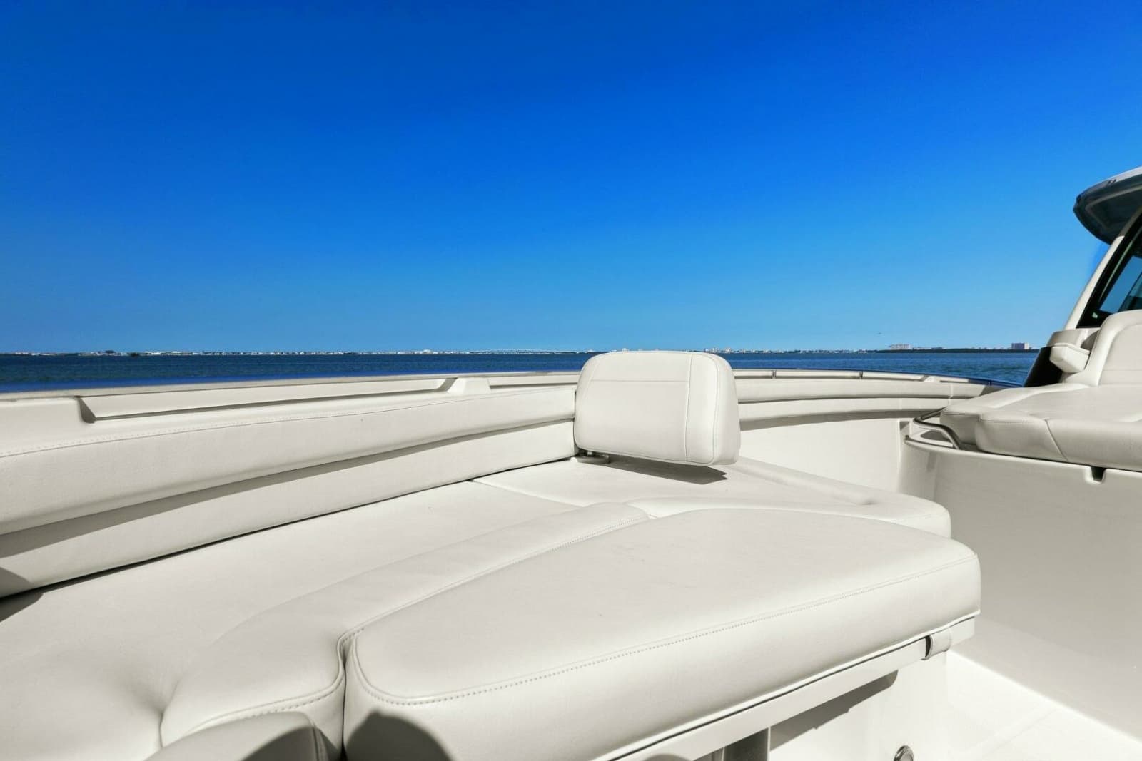 Grady White - Bow Seating