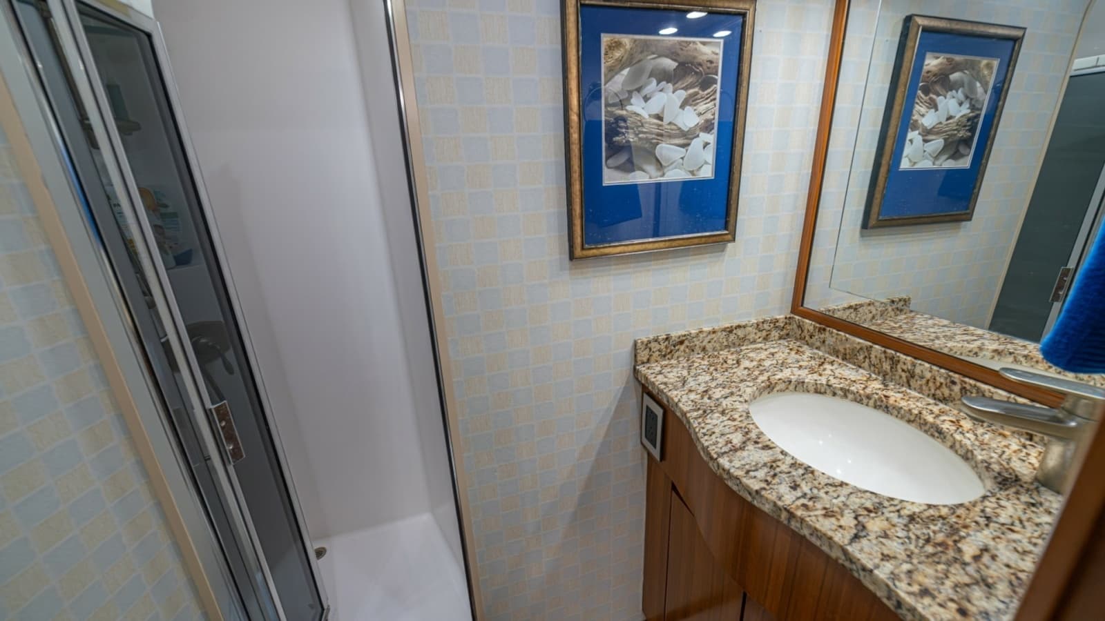 60 Viking Convertible 2012 "Contango"