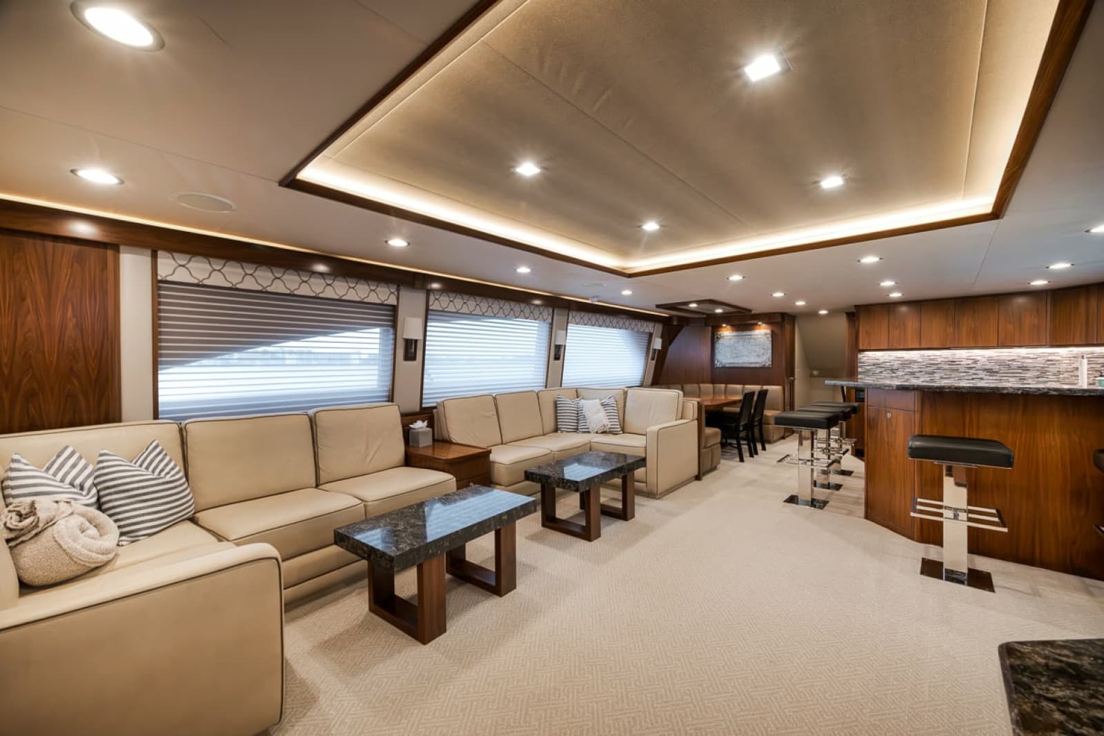 2016 Viking 92 Enclosed Bridge