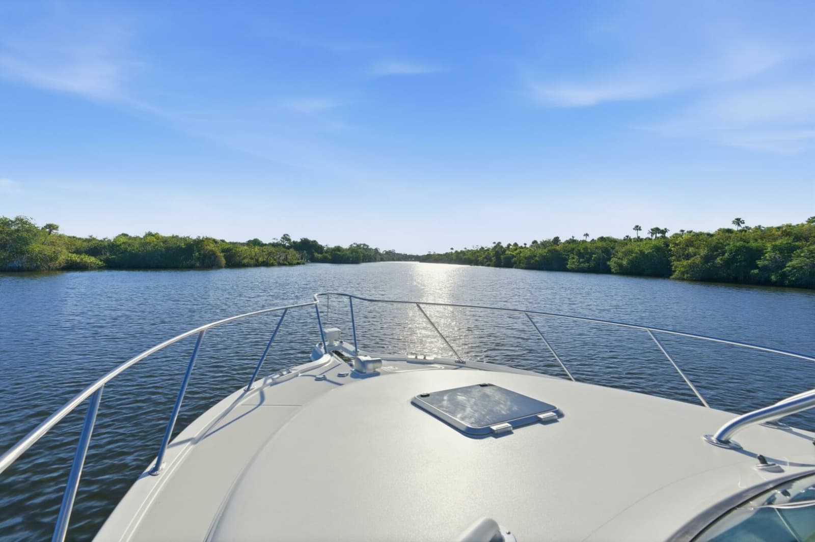 Tiara 31 Serenity- Bow