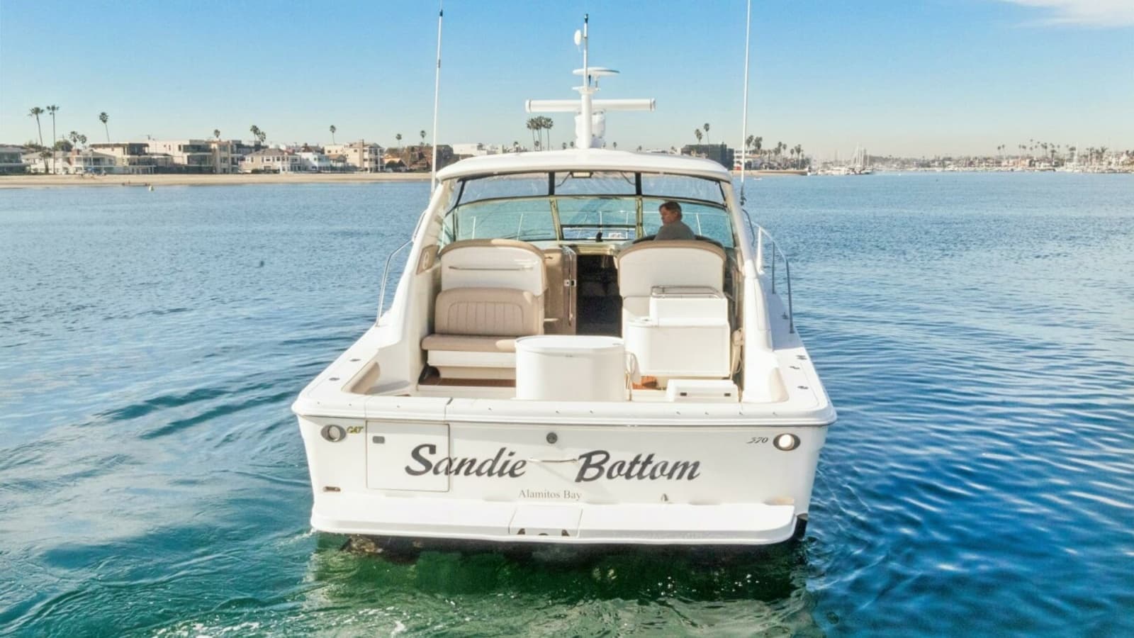 2000 Sea Ray 370 Express Cruiser "Sandie Lee" - Aft Deck and Cockpit View
