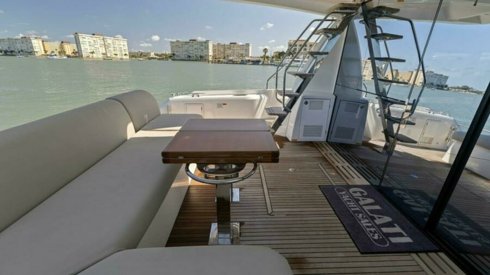 2022 59 Prestige Flybridge - How Sweet It Its - Cockpit