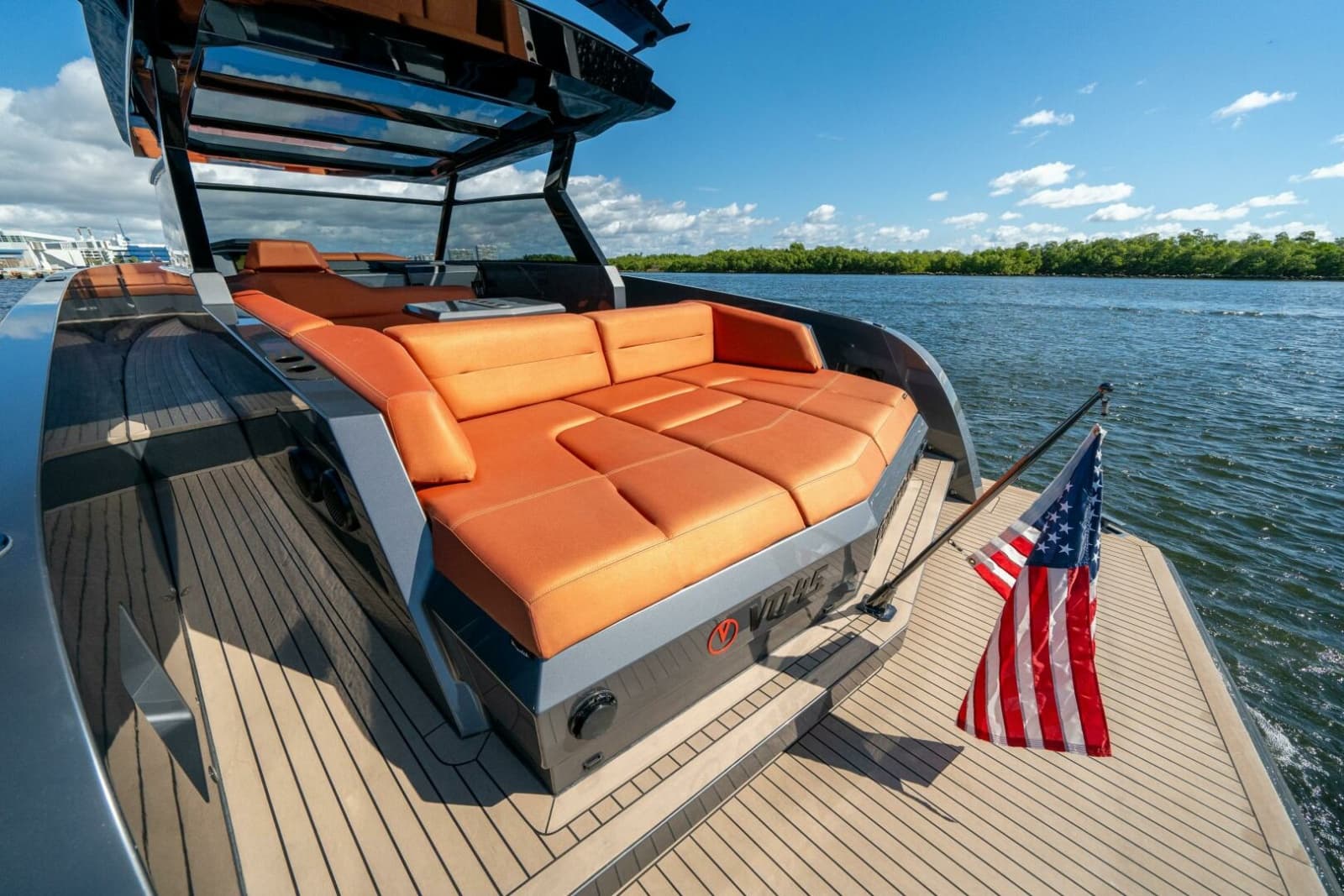 2022 Vanquish Yachts VQ45