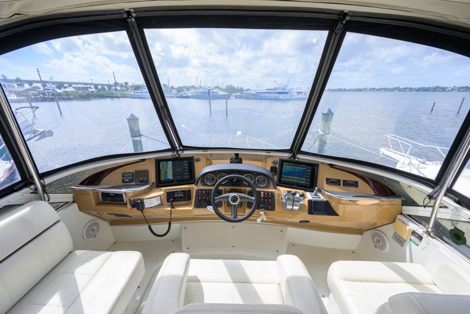Carver 444 - Great Adventure