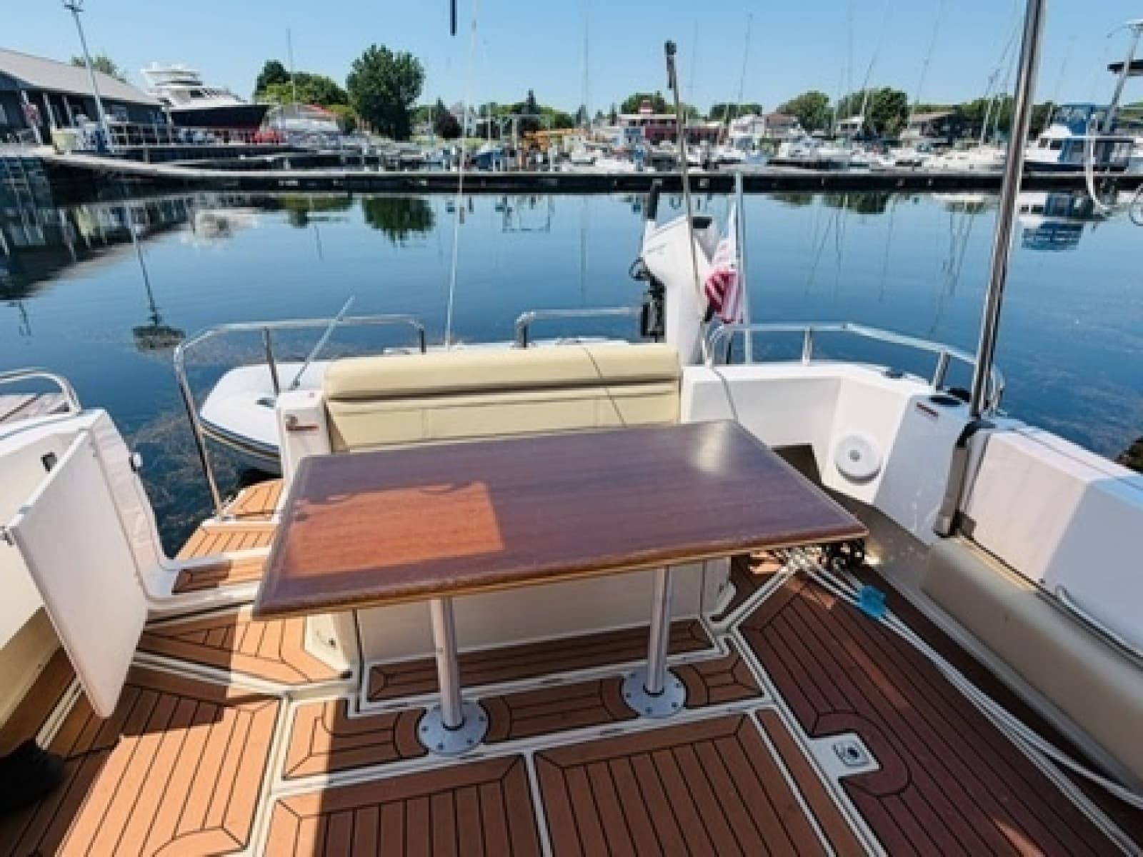 2023 Ranger Tugs R-31 CB
