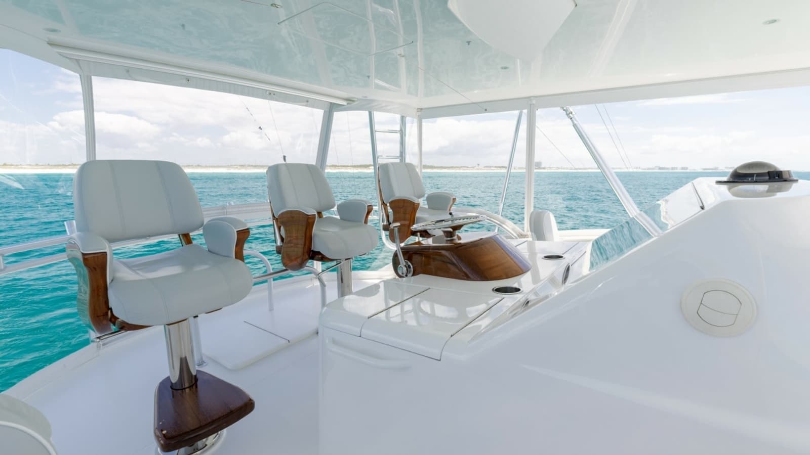2023 Viking 72 Convertible- TEAM SUPREME- Helm
