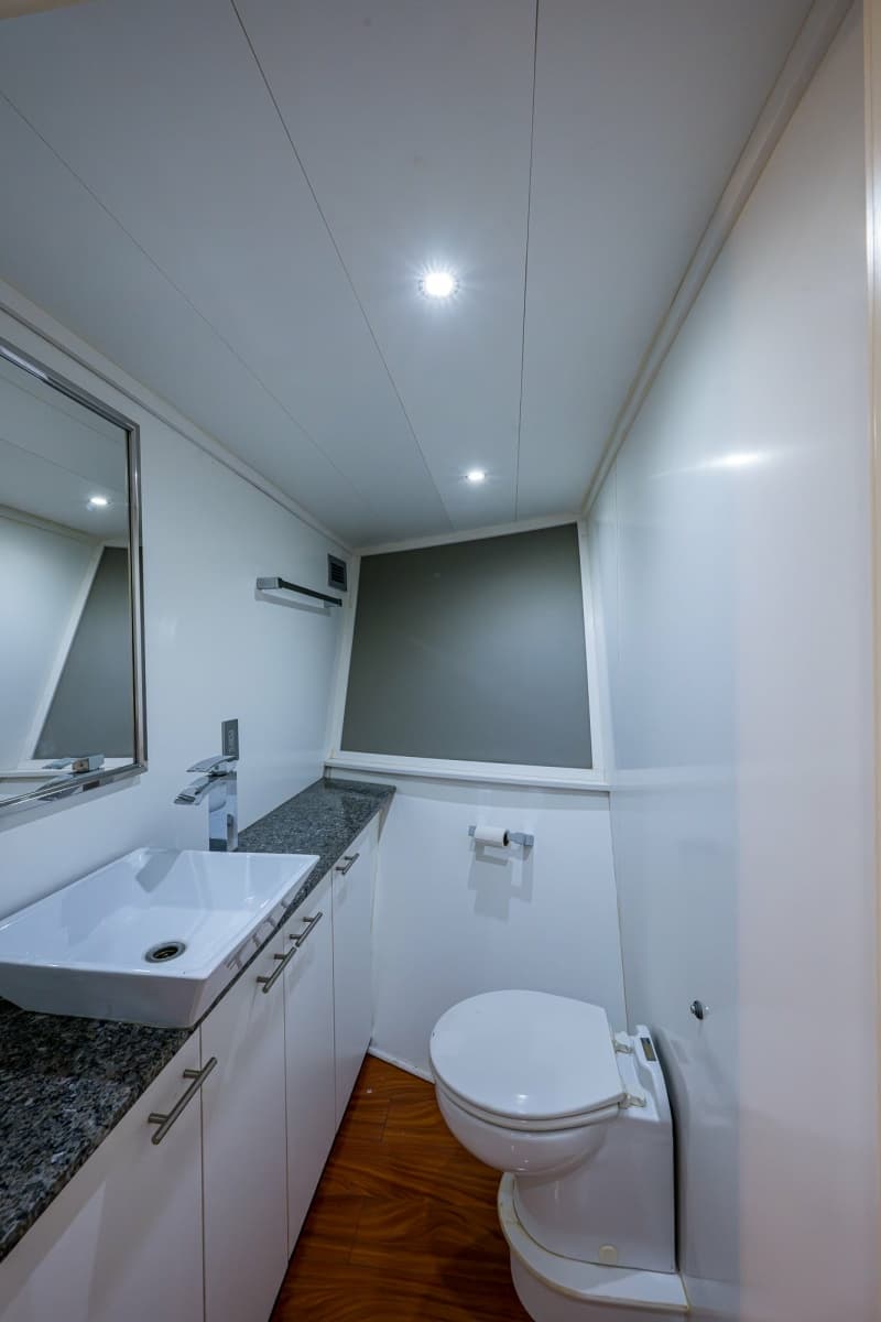 2013 Ocean Voyager 95 Expedition