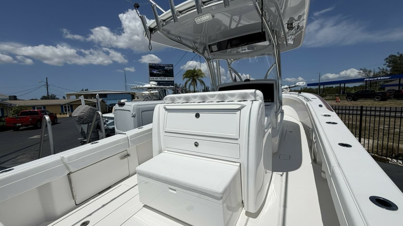 2023 Valhalla Boatworks V33
