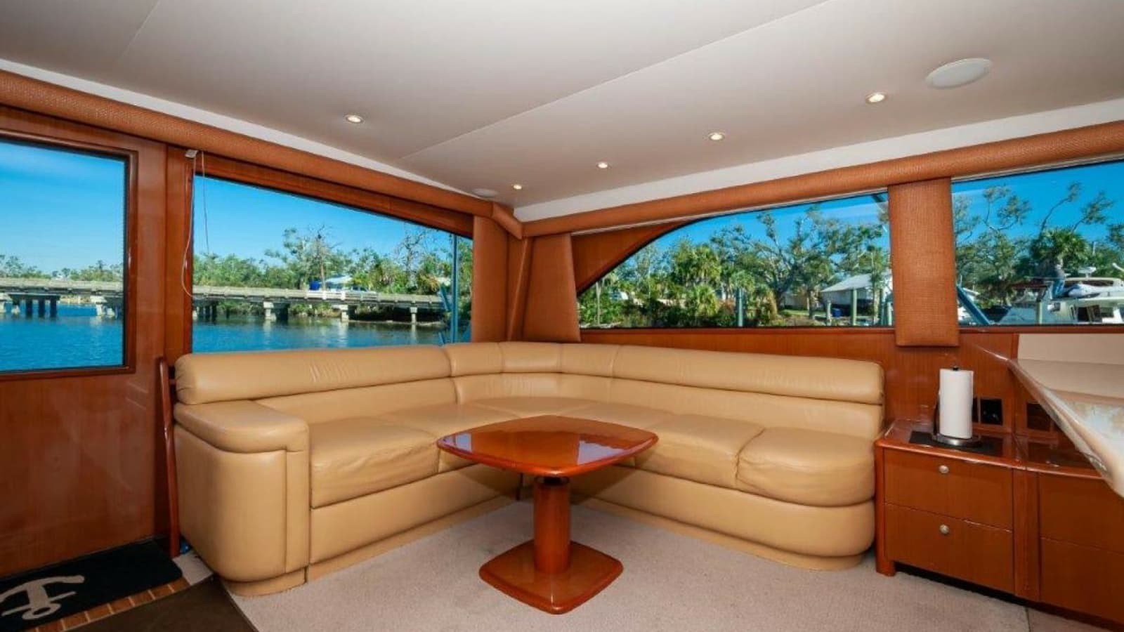 2001 61 Viking Convertible Ellie B Salon