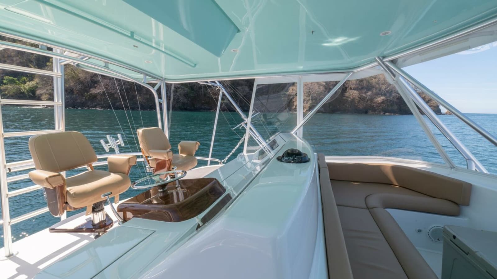 2006 Viking 56 "Scandaloso"