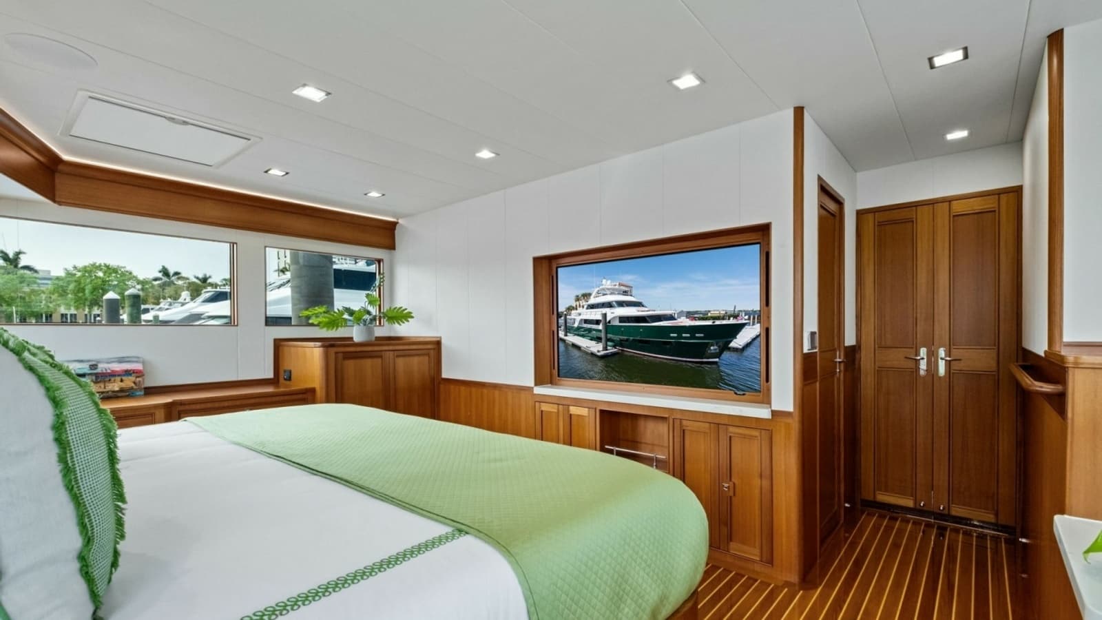 2024 Marlow 90 V - Artemis II