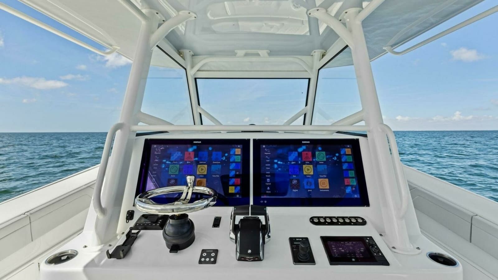 2024 42 Yellowfin