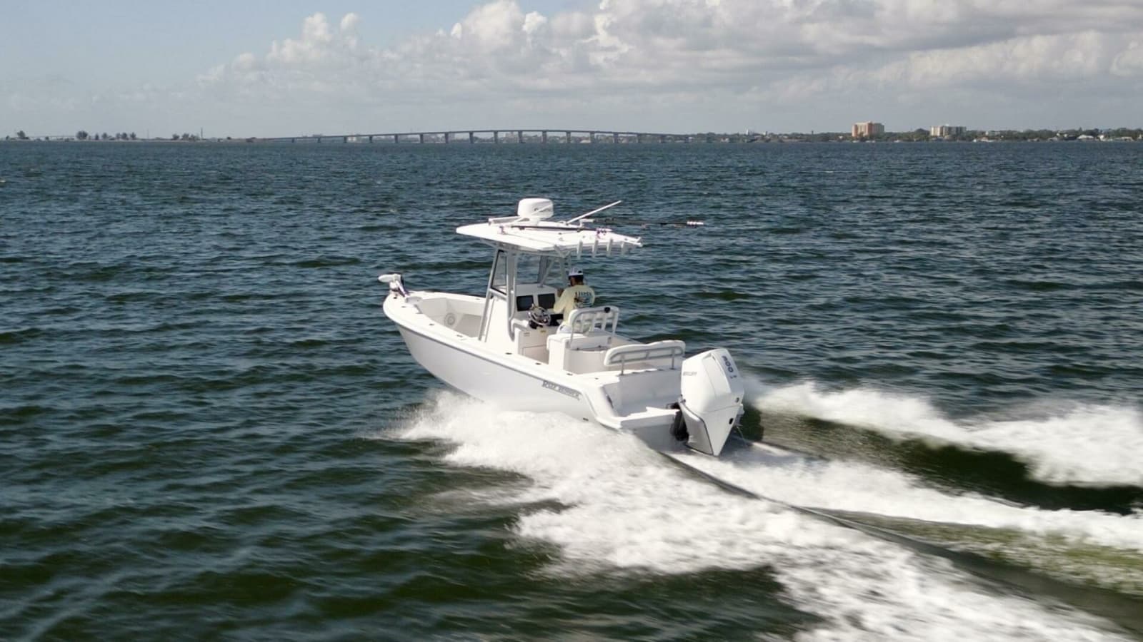 Reef Runner 23 - Profile