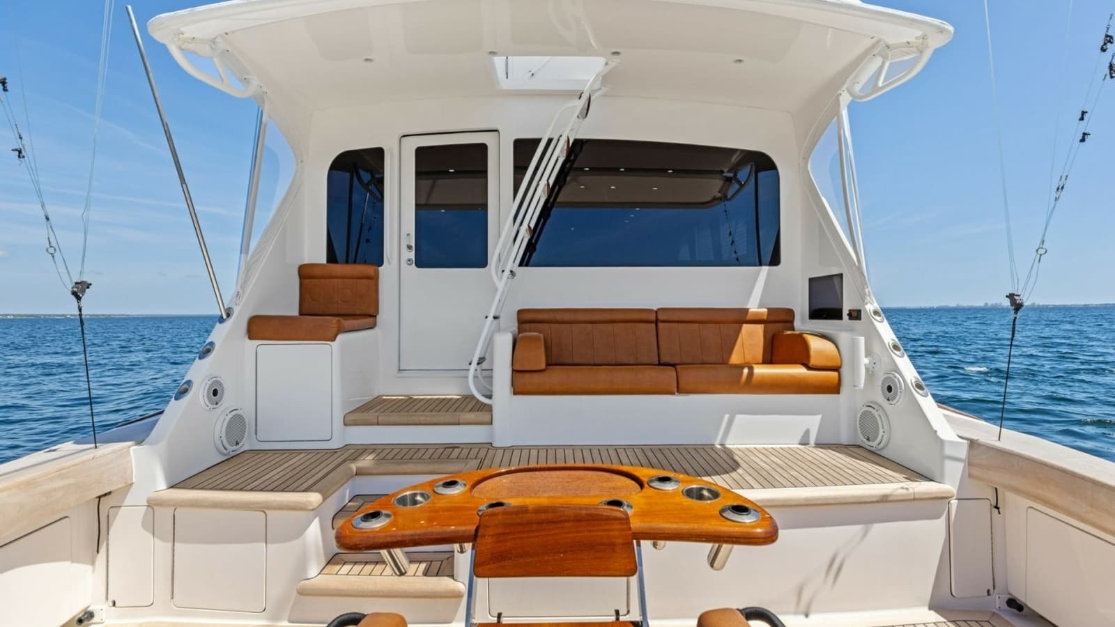 2008 Viking 68 Skybridge "Liquid Apple" Cockpit