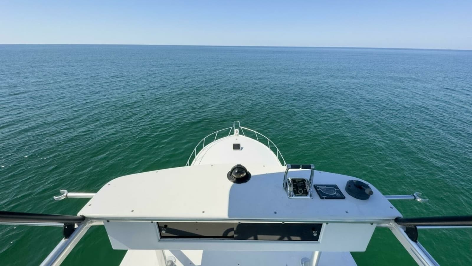 1998 Miller Marine 60' Convertible CAT'N'AROUND-Tower 1