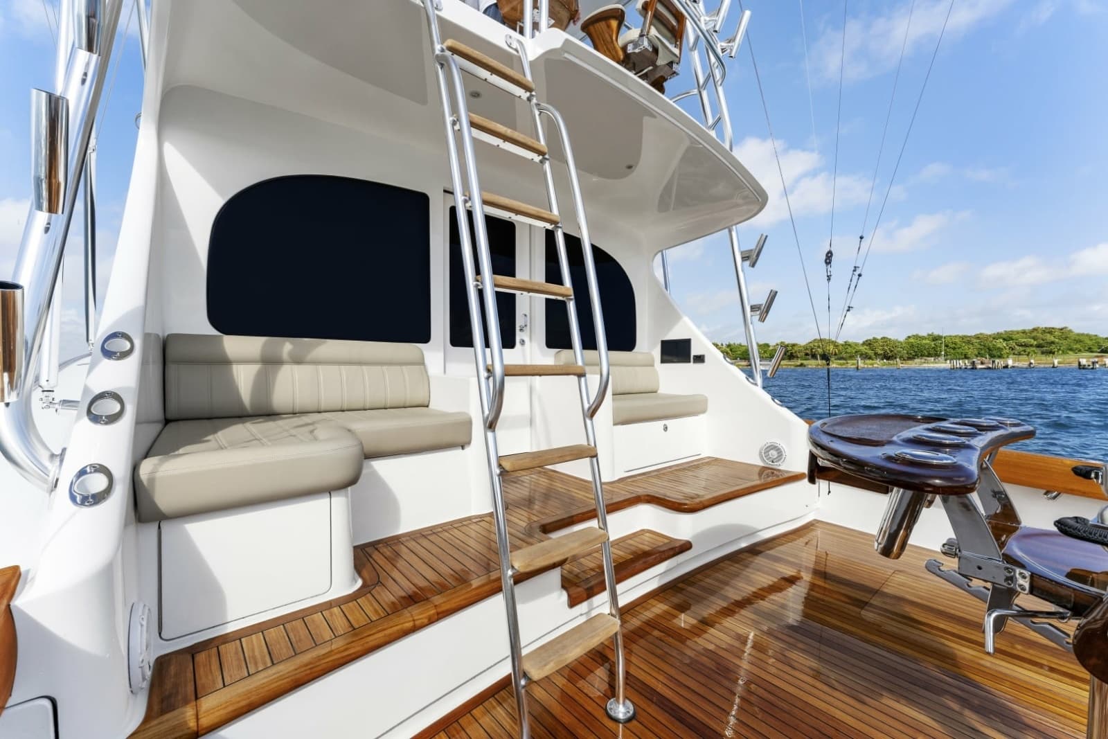 2027 Viking 50 Billfish