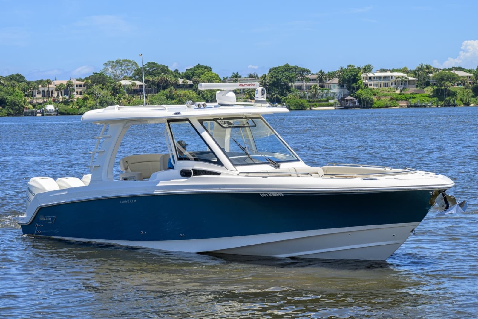 Boston Whaler 35 - DERRYN - Exterior Profile