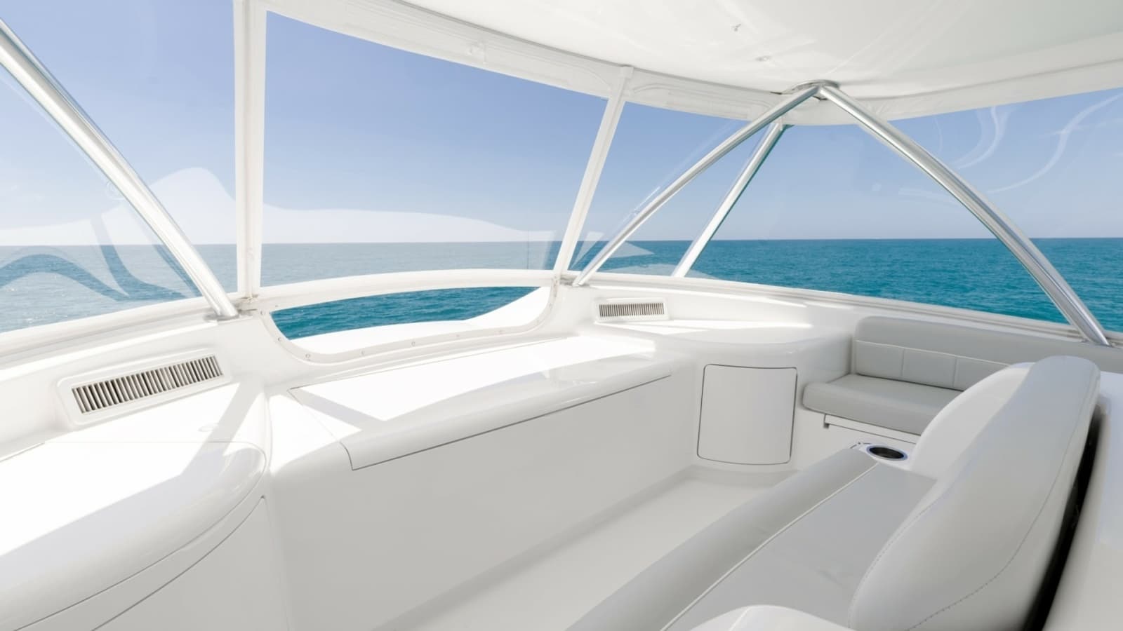 2023 Viking 72 Convertible- TEAM SUPREME- Helm Seating