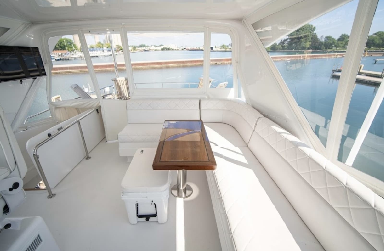 Hatteras 60 OVATION - Flybridge