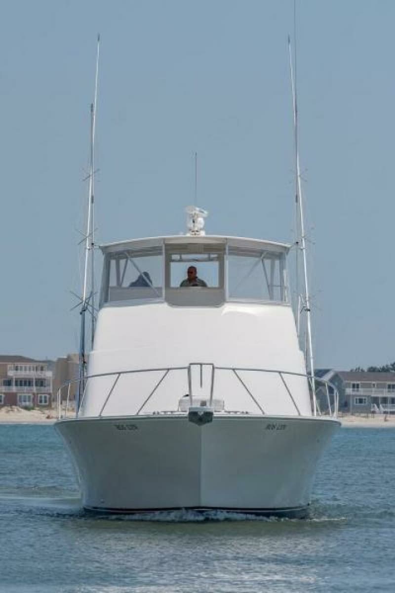 Post 53 - Ros Lyn - Bow Profile