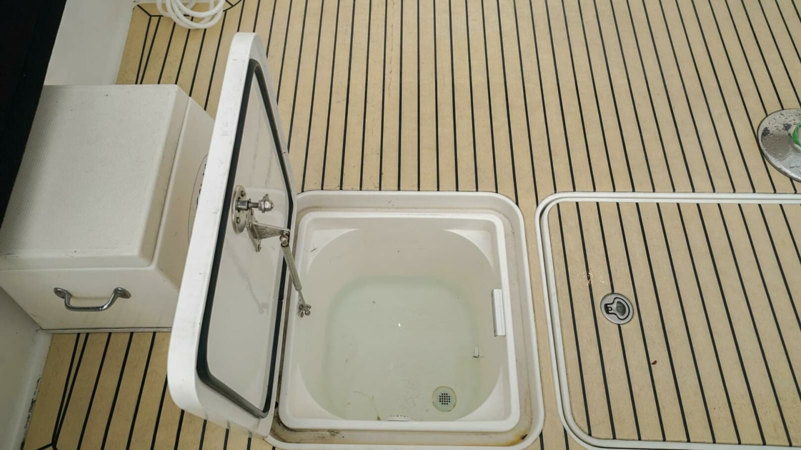 2007 Viking 45 Convertible Bad Habits