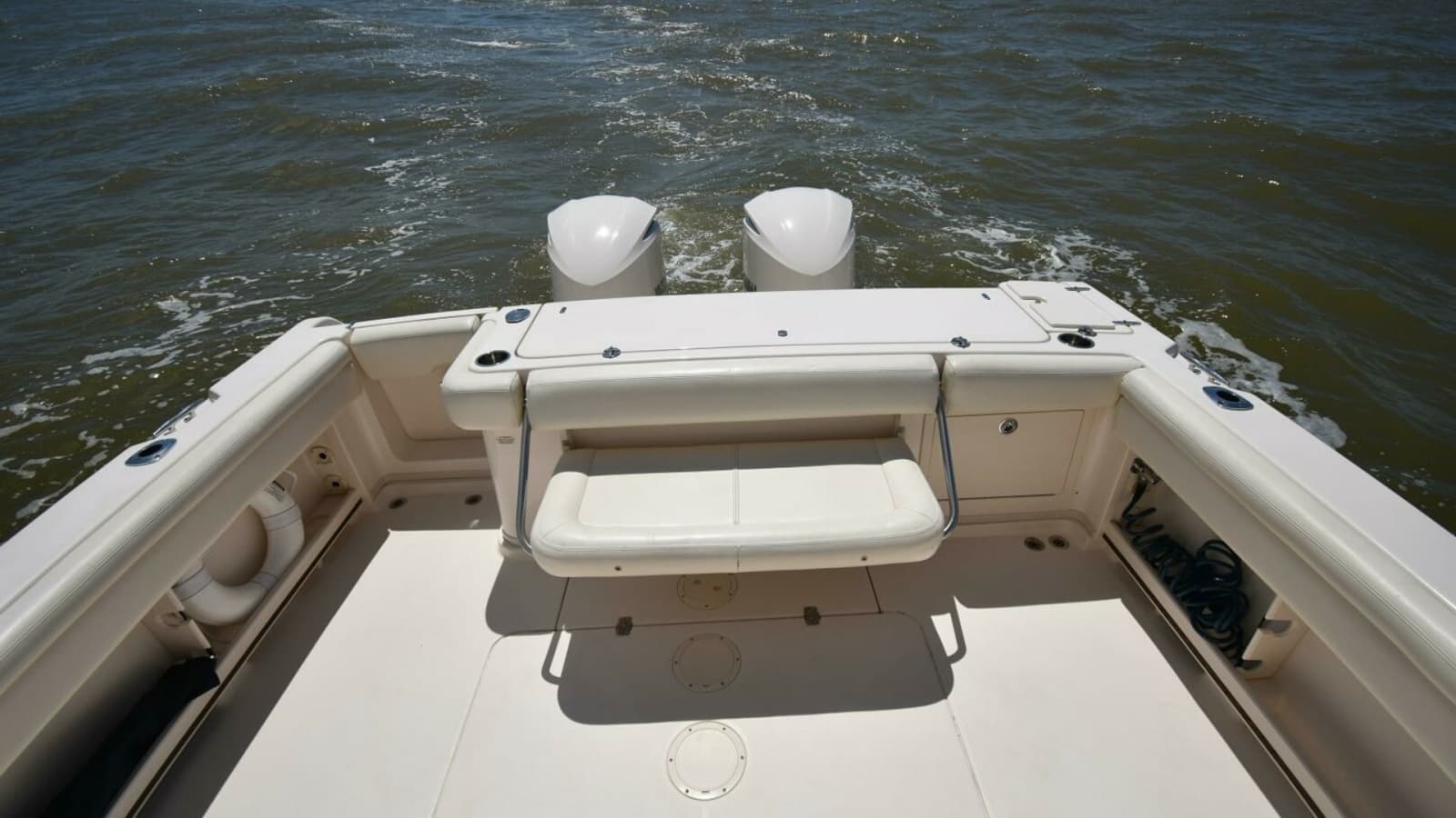 2016 Grady-White 330 Express